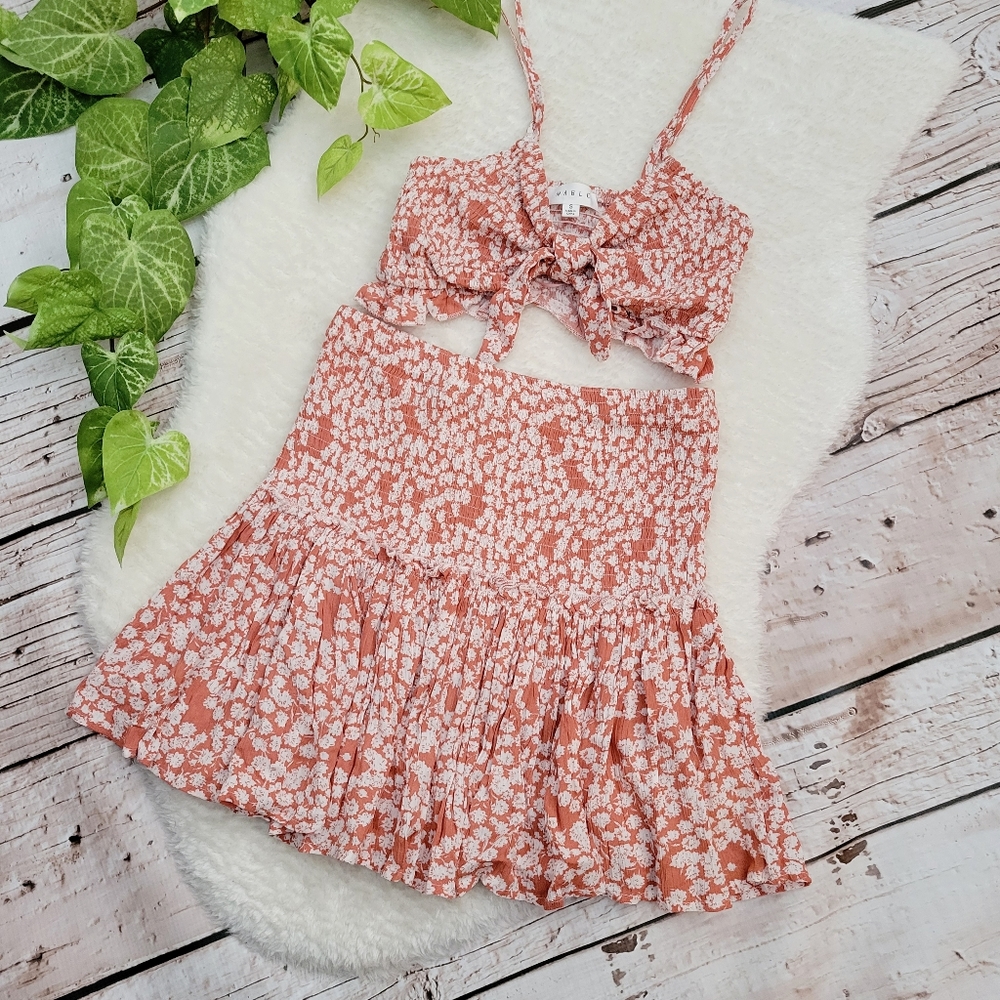 Mable Shirred Ditsy Floral Skirt and Top Set Size Small